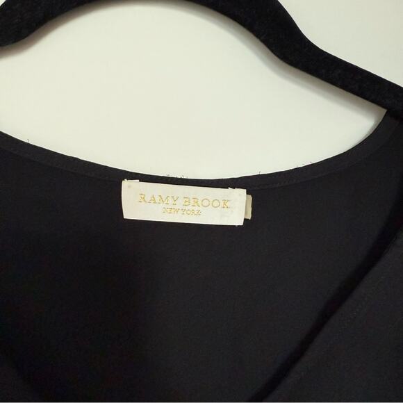 RAMY BROOK Sonia V-neck Long-sleeve Blouse In Black Size M - Picture 3 of 5